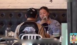 外出就餐在线观看,在线观看外出就餐，解锁味蕾新体验