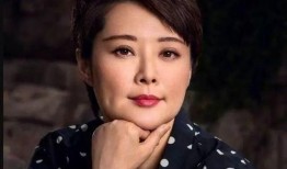 袁立爆料女艺人名单最新,最新爆料女艺人名单引发热议