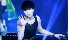 张艺兴北京机场爆料视频,揭秘幕后故事