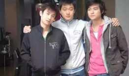 变装男博主被爆料视频,视频爆料引发网友热议