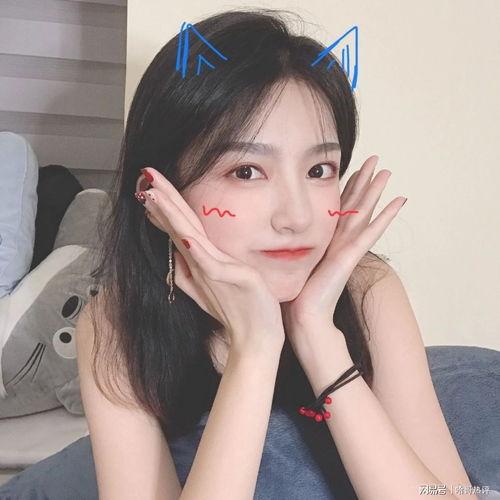 娱乐吃瓜酱微信头像女,揭秘微信头像背后的时尚女生